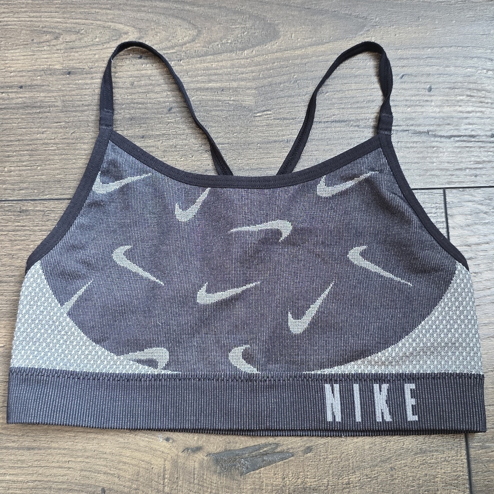 Nike Girls Sports Bra